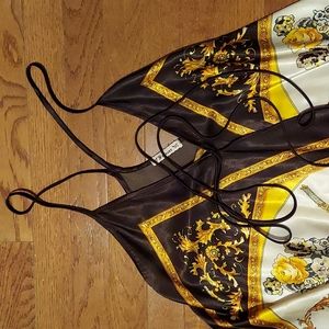 Forever 21  flowie scarf dress 1 size fit most